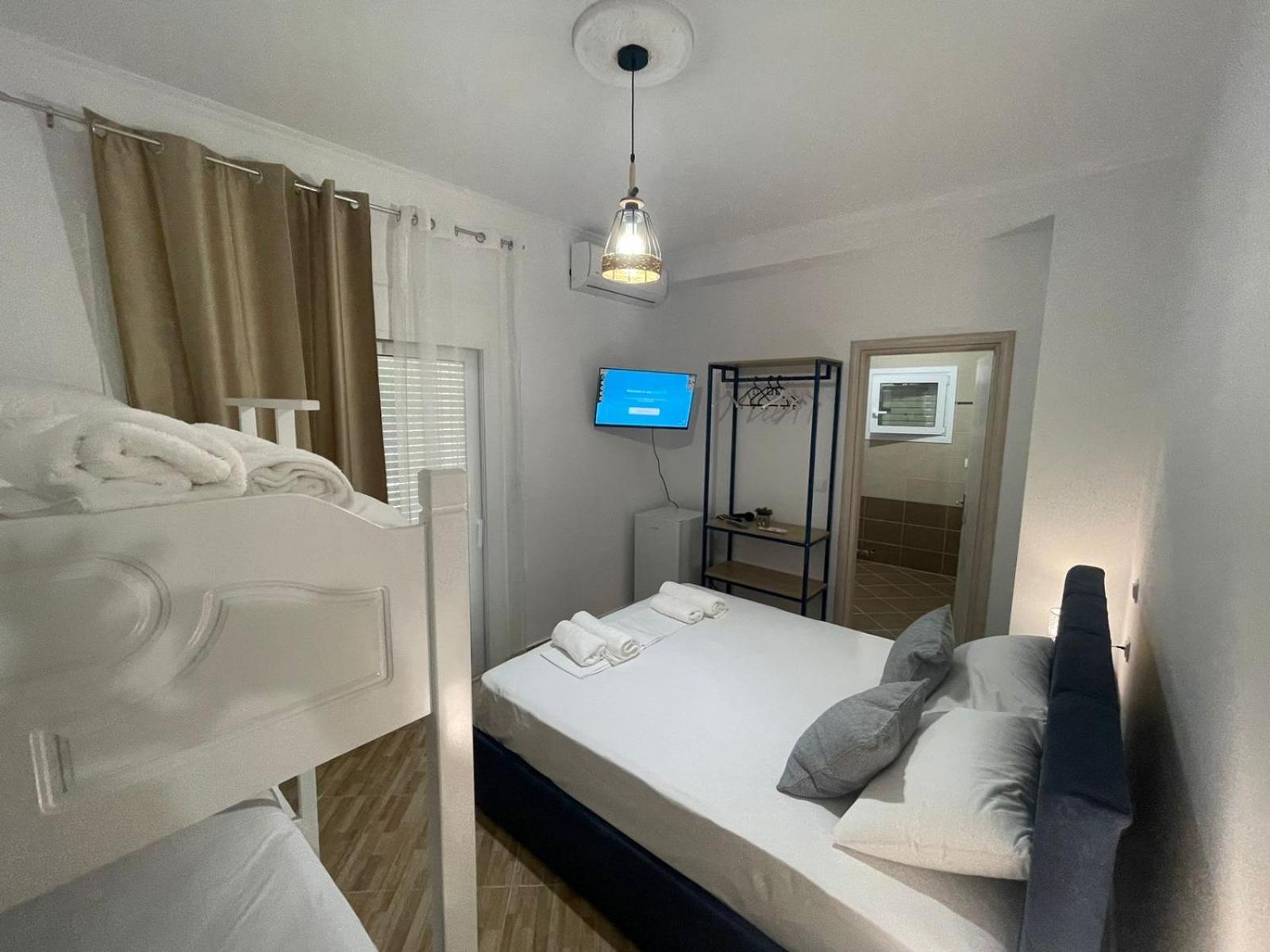 Vanesa Rooms Sarande Bagian luar foto